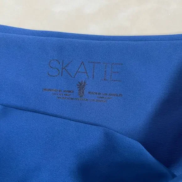 Skatie• ‘Dylan’ Bikini Bottom in NAVY - Picture 8 of 13